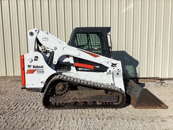 Image of Bobcat T740 equipment image 1