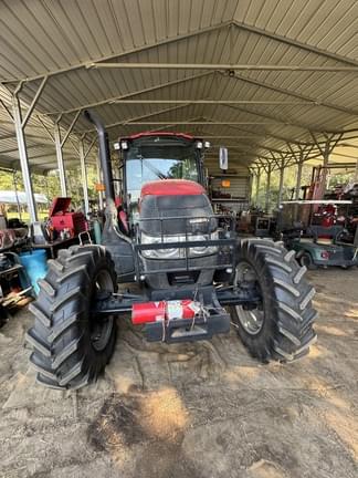 Image of Case IH Farmall 120A equipment image 1