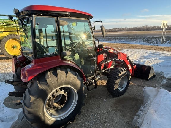 2020 Case IH Farmall 45C Equipment Image0