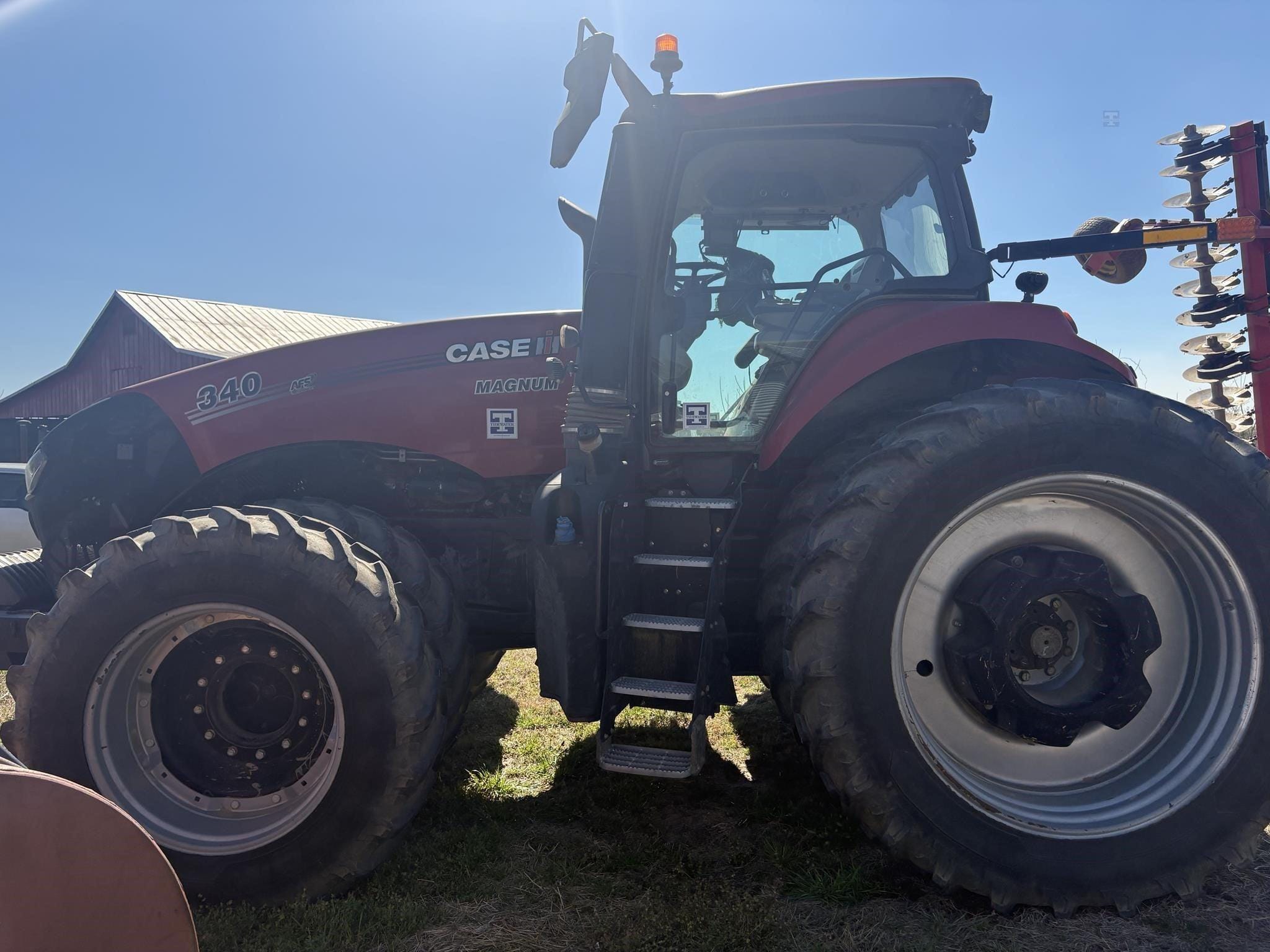 2020 Case IH Magnum 340 Equipment Image0