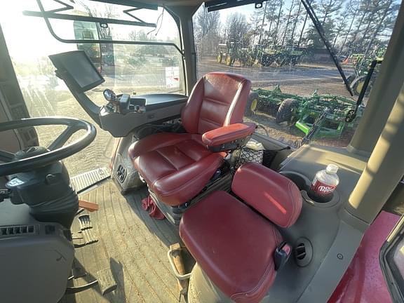 Image of Case IH Magnum 340 Rowtrac equipment image 4