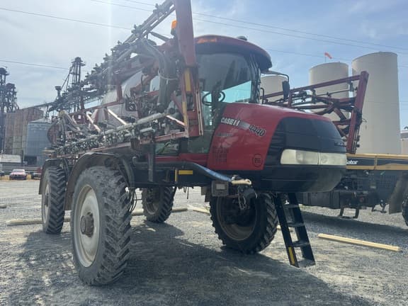 Image of Case IH Patriot 4440 Primary image