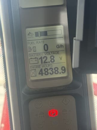 Image of Case IH Patriot 4440 equipment image 3