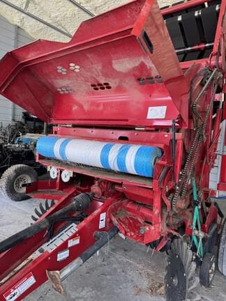 Image of Case IH RB455A equipment image 1