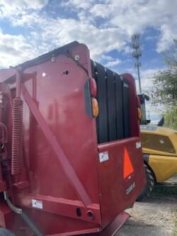 Image of Case IH RB455A equipment image 3
