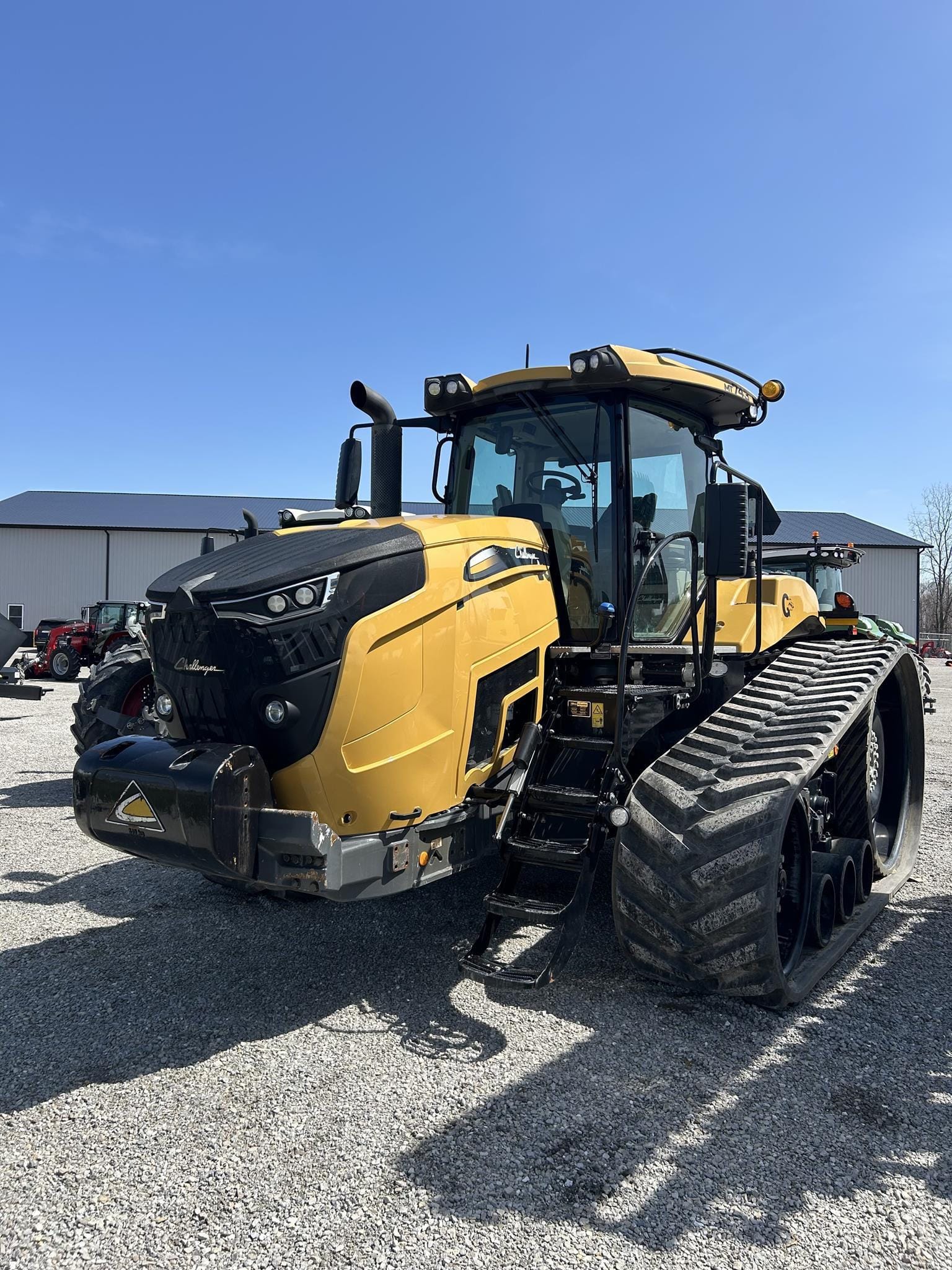 2020 Challenger MT743 Equipment Image0