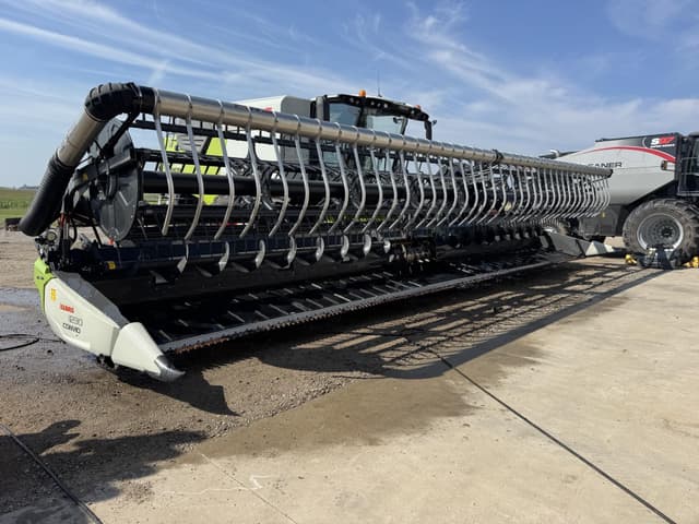 Image of CLAAS Convio Flex 1230 equipment image 3