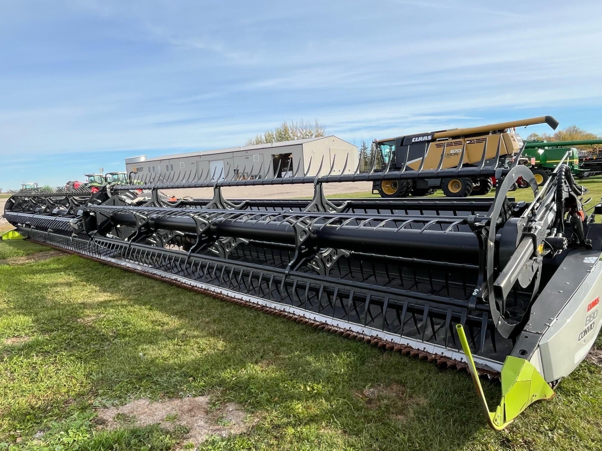 2020 CLAAS 1380 Convio Equipment Image0