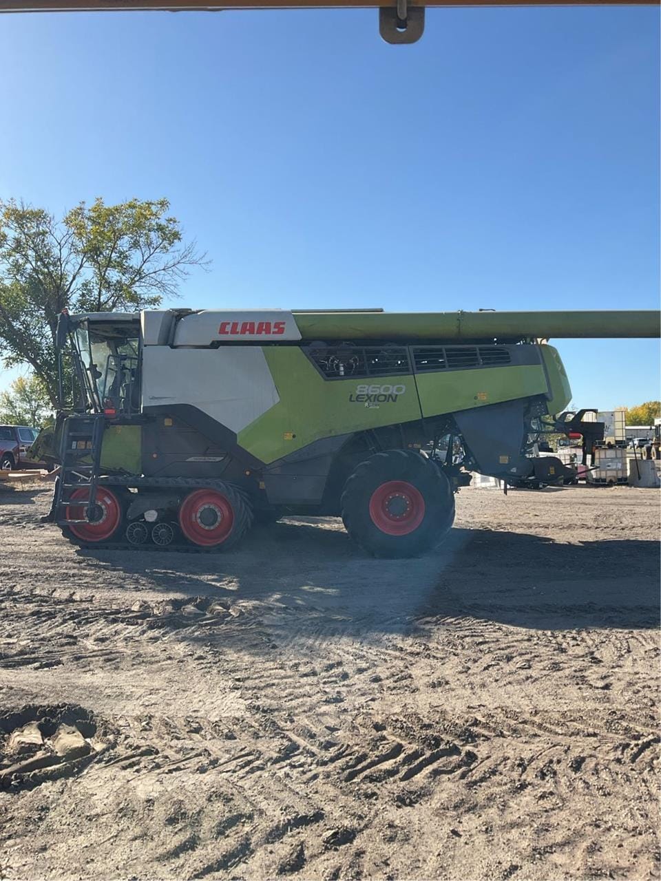 2020 CLAAS Lexion 8600TT Equipment Image0
