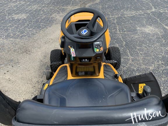 Image of Cub Cadet LT42E equipment image 4