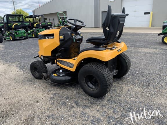 Image of Cub Cadet LT42E equipment image 1