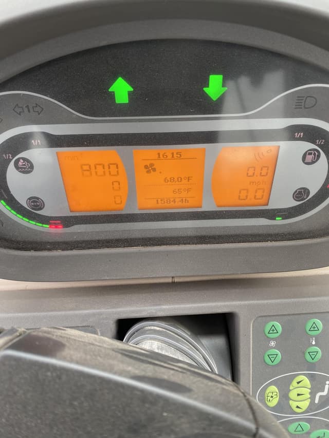 Image of Fendt 514 Vario equipment image 4