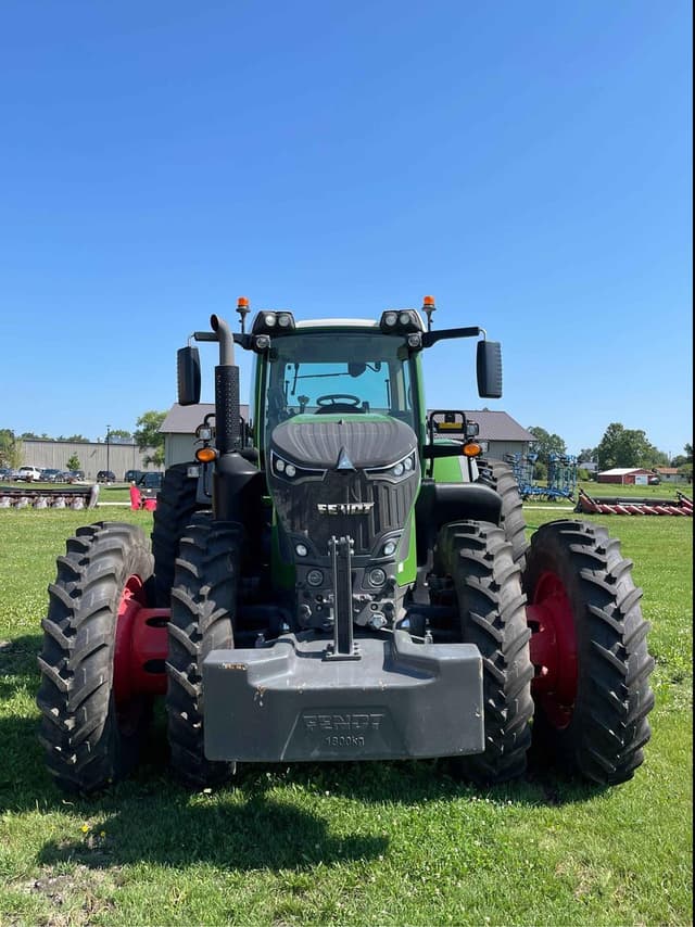 Image of Fendt 933 Vario equipment image 1
