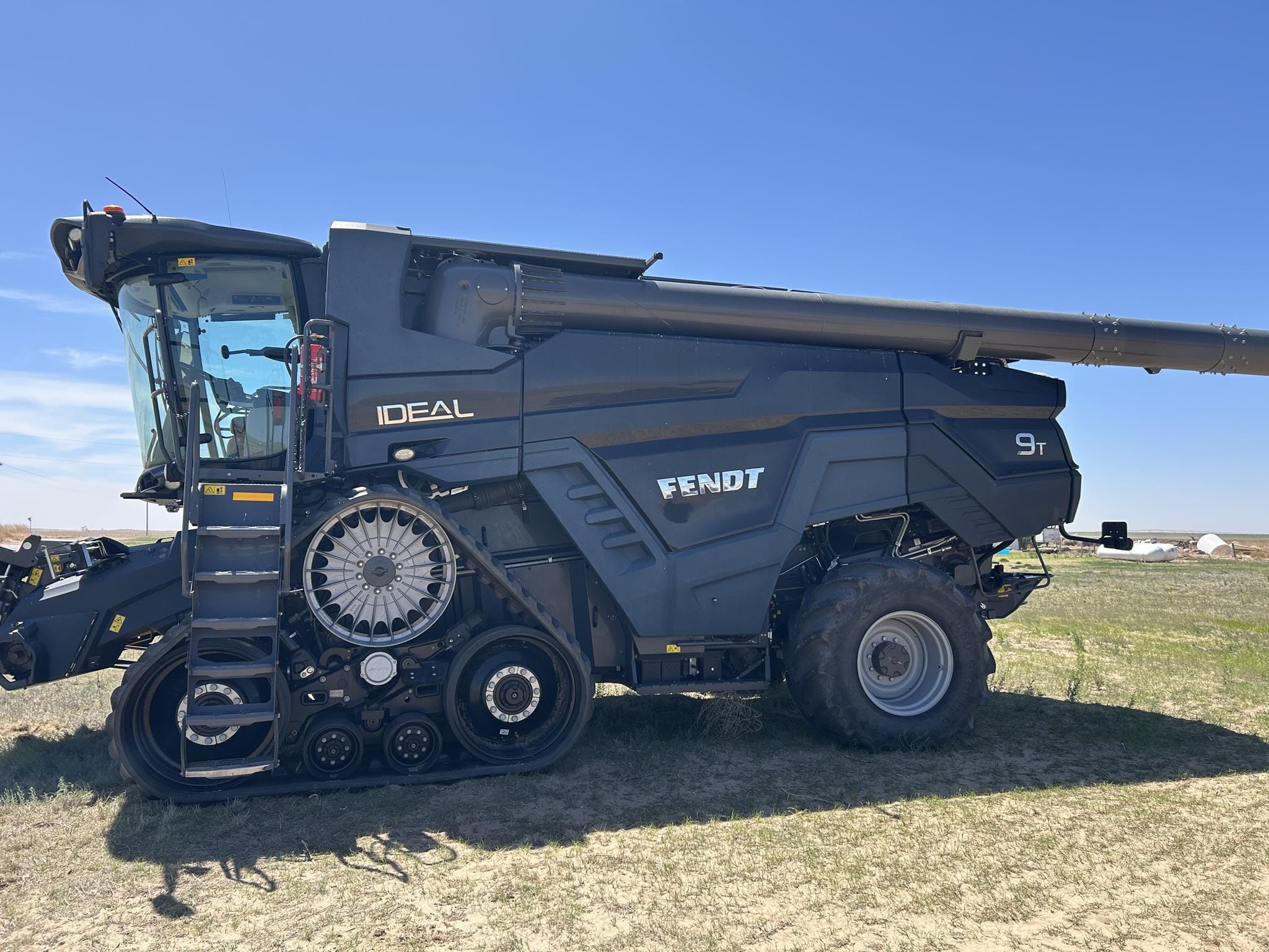 2020 Fendt IDEAL 9T Equipment Image0