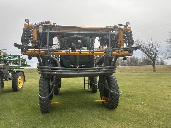 Image of Hagie STS14 equipment image 1