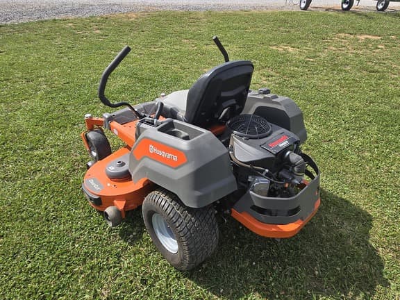Image of Husqvarna Z254F equipment image 2