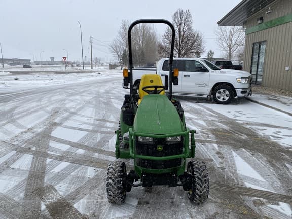 Image of John Deere 1025R equipment image 2