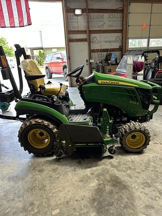Image of John Deere 1025R equipment image 1