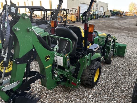 Image of John Deere 1025R equipment image 2