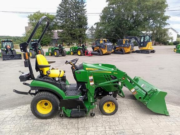 Image of John Deere 1025R equipment image 1