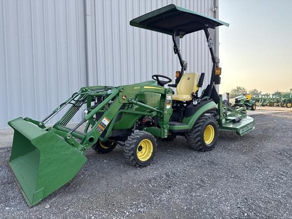 Image of John Deere 1025R equipment image 4