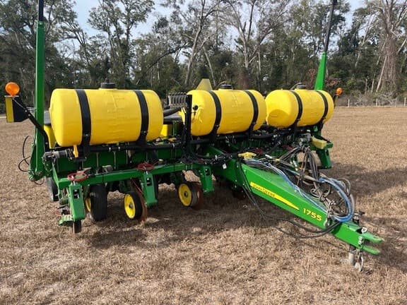 Image of John Deere 1755 equipment image 1