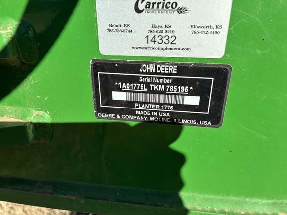 Image of John Deere 1775 equipment image 1