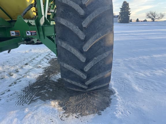 Image of John Deere 1890 equipment image 3