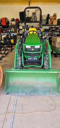 Image of John Deere 2025R equipment image 2
