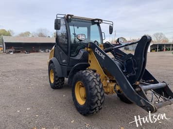 Main image John Deere 204L