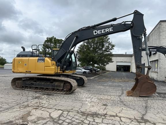 Image of John Deere 210G LC equipment image 3