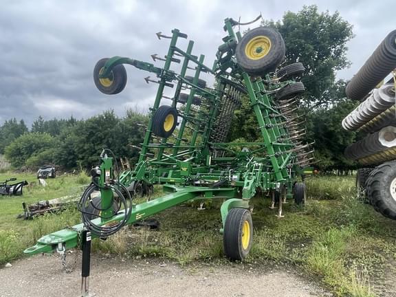 Image of John Deere 2230FH Image 1