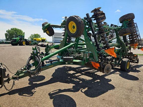 Image of John Deere 2660VT Primary image