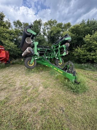 2020 John Deere 2680H Equipment Image0
