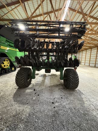 Image of John Deere 2680H equipment image 2