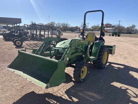 Image of John Deere 3025E equipment image 2