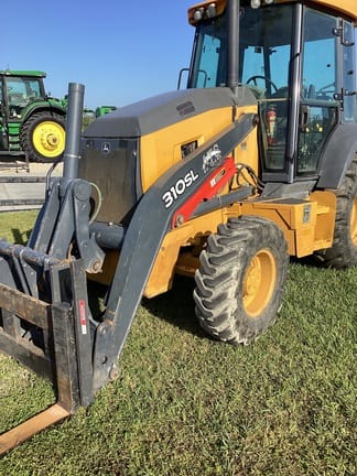 2020 John Deere 310SL Equipment Image0