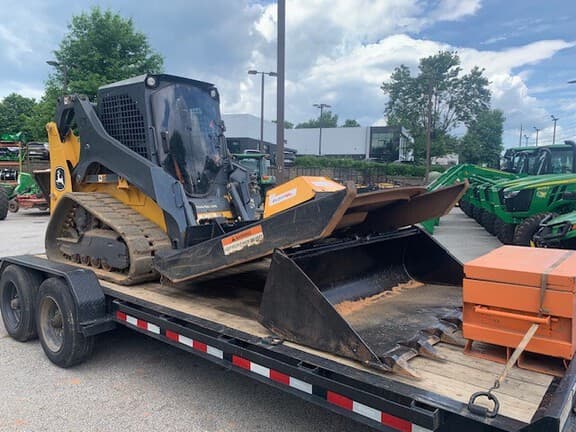 Image of John Deere 317G Image 0