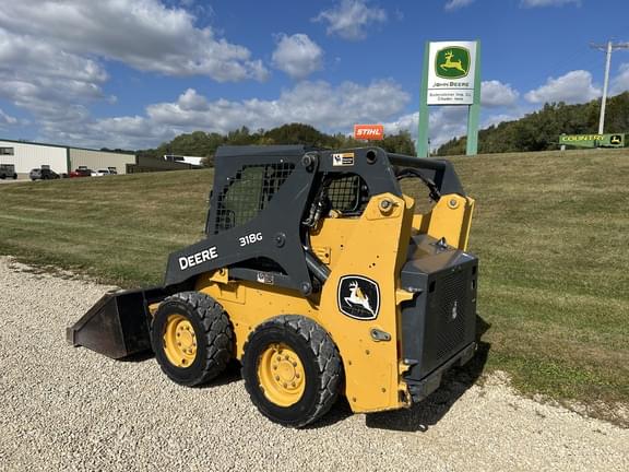 Image of John Deere 318G equipment image 2