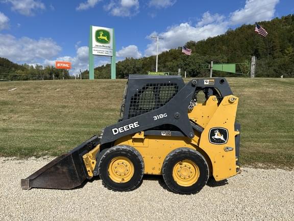 Image of John Deere 318G equipment image 1