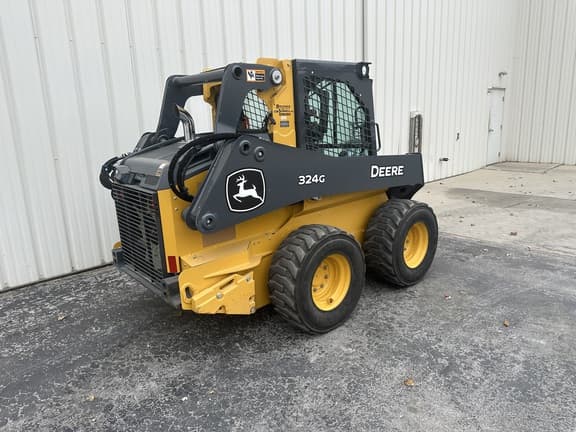Image of John Deere 324G equipment image 1