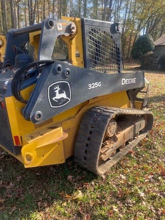 Image of John Deere 325G equipment image 2