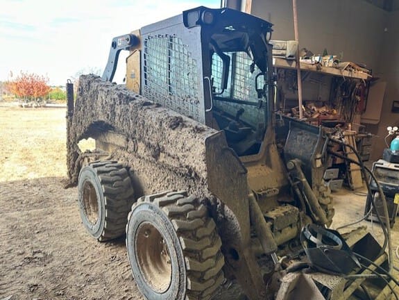 2020 John Deere 330G Equipment Image0