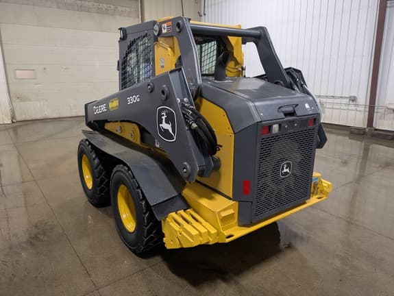 Image of John Deere 330G equipment image 3