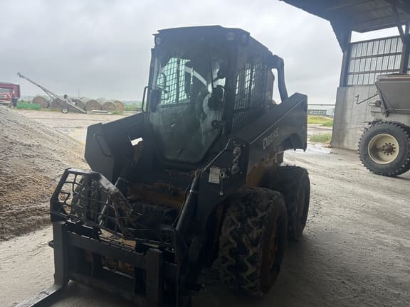 Image of John Deere 330G equipment image 1