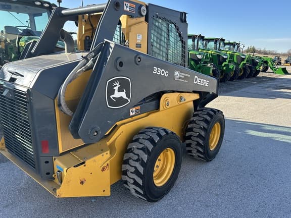 Image of John Deere 330G equipment image 3