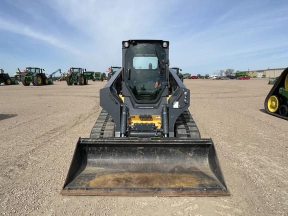 Image of John Deere 331G equipment image 3