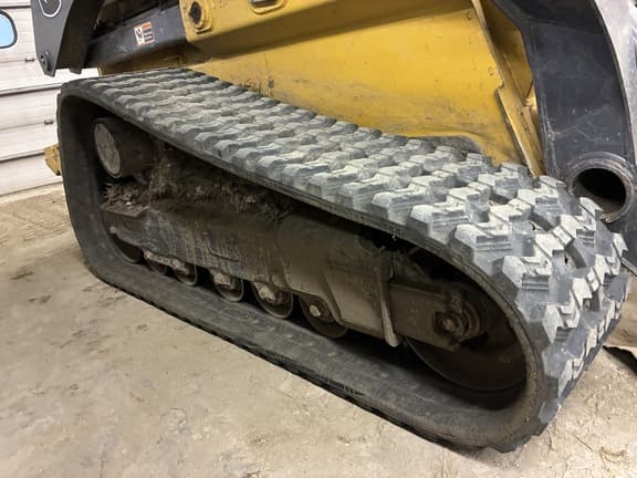 Image of John Deere 333G equipment image 3