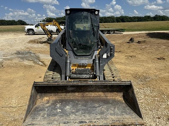 Image of John Deere 333G equipment image 2