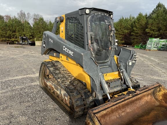 Image of John Deere 333G Primary image